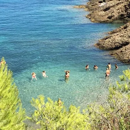 Rocher Bleu Pres Des Plages - Soleil Levant *